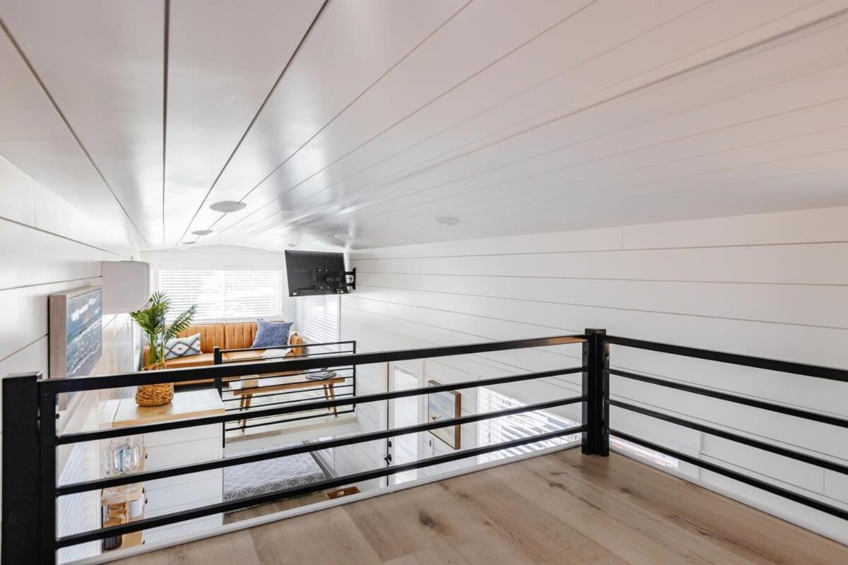 Modern Home With Private Hot Tub Apple Valley Exteriér fotografie